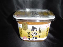 コシヒカリ米 無添加 生みそ（７００ｇ）７６５円
